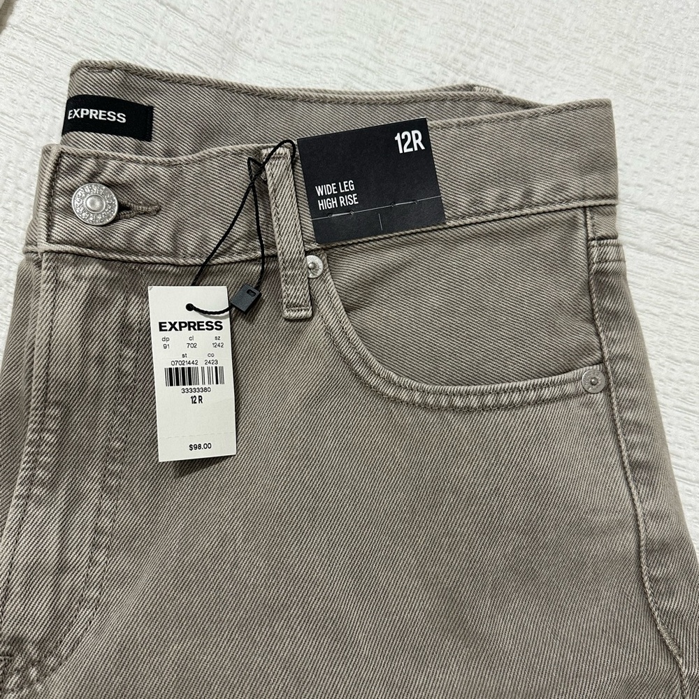 Express Wide Leg High Rise Jeans - Picture 3 of 3